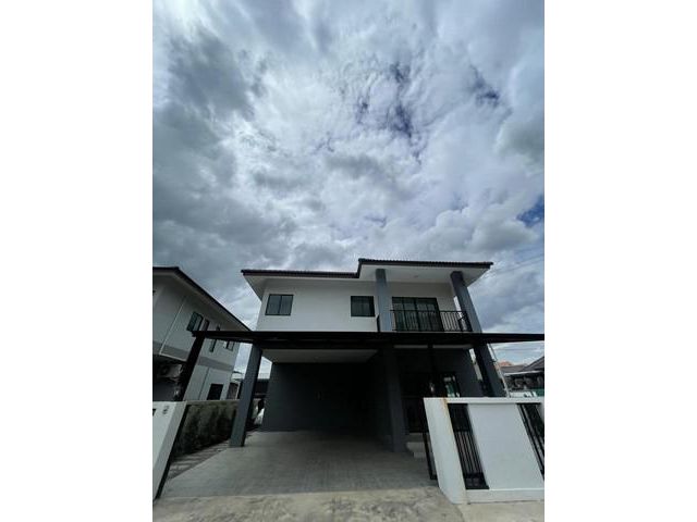 ปรับราคา  บ้าน 2 ชั้น 65 ตารางวา พื้นที่ใช้ส้อย 217 ตารางเมตร