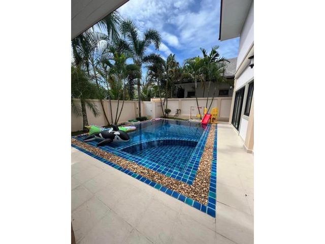 H96 ให้เช่าบ้านเดี่ยว 4 ห้องนอน พร้อมสระว่ายน้ำ/ Pool Villa for rent in Dusit View Village