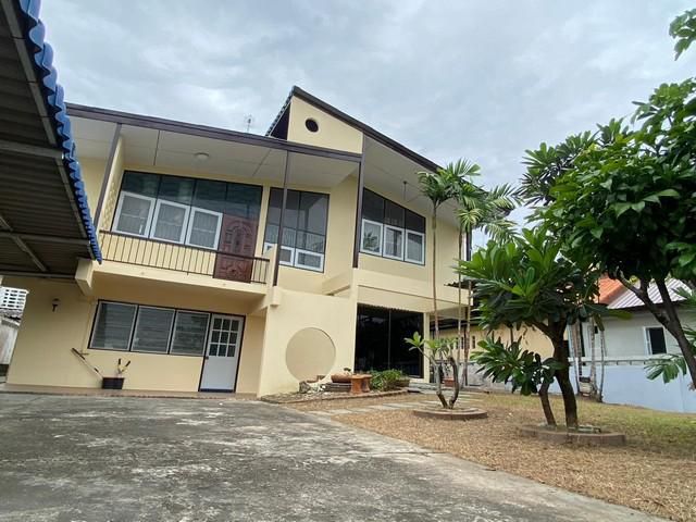 ให้เช่าบ้าน 117 ตรว. 4 ห้องนอน หมู่บ้านพฤกษชาติ รามคำแหง 118