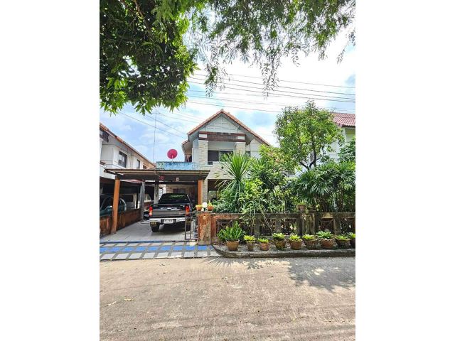 ด่วนบ้านเดี่ยวกว้างขวาง​ ทำเลใกล้บางแสนใกล้ม.บูรพา​ ราคาพิเศษ​