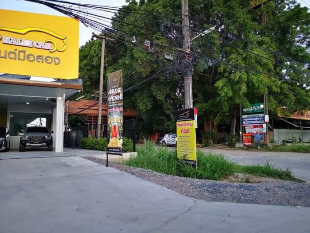 ขายที่ดินในหมู่บ้านมรกตห่างแยกหนองจ๊อมเพียง 500เมตร