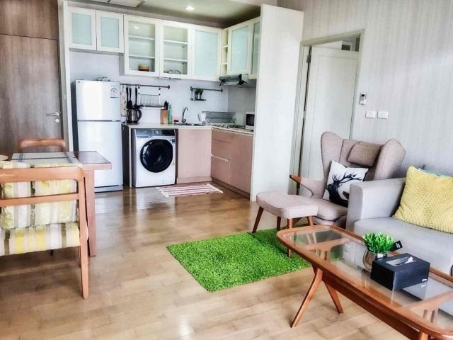 Noble Reveal for rent 1 bedroom 1 bathroom 55 sqm. rental 25,000 baht/month