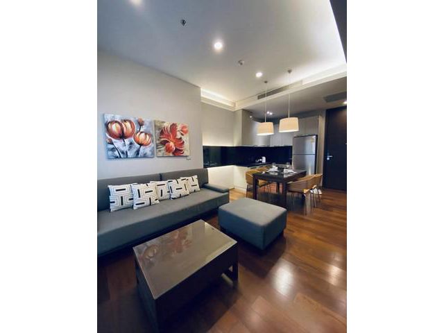 Quattro Thonglor safe clean