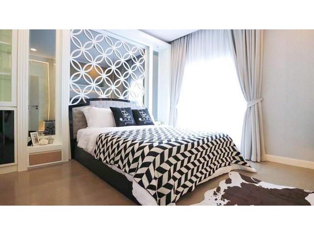 Condo THE CREST Sukhumvit 34 near BTS Thong Lo