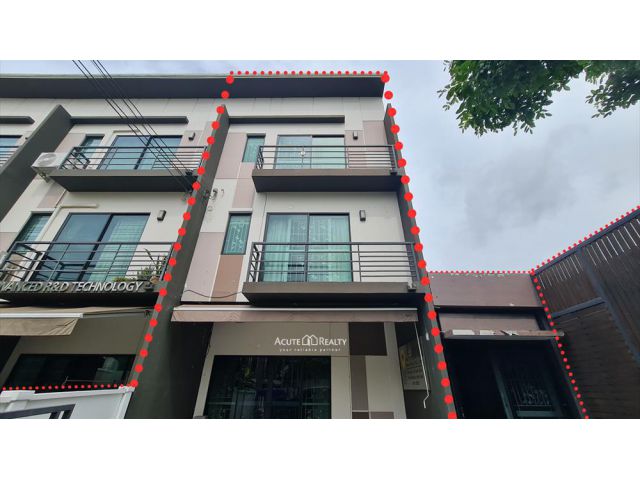 ขายทาวน์เฮ้าส์ 3 ชั้น บ้านกลางเมือง พหลโยธิน 50 ใกล้รถไฟฟ้า