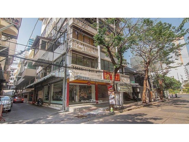 สำนักงาน ออฟฟิศให้เช่า ขายตึกสำนักงาน เพียง 20 เมตร