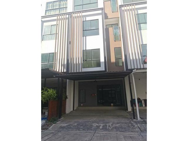 ให้เช่าโฮมออฟฟิศ 4 ชั้น โครงการไอฟีล บางนา iField Bangna บ้านเปล่