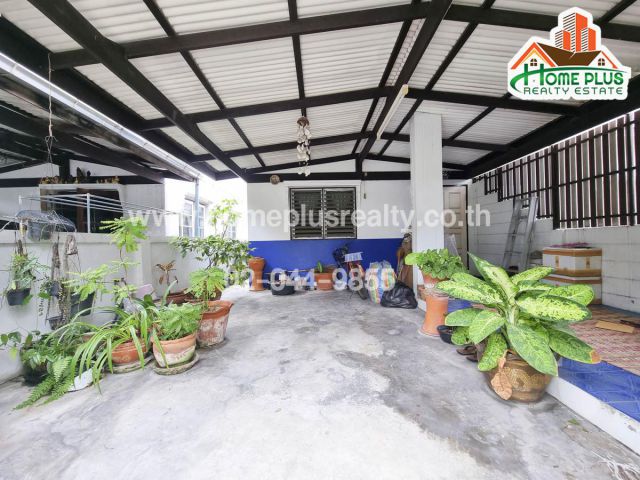 หมู่บ้านธัญญารมย์ ซอยที่ดินทอง 6 เทพารักษ์ สมุทรปราการ (ใกล้โรงพยาบาลสินแพทย์ เทพารักษ์)