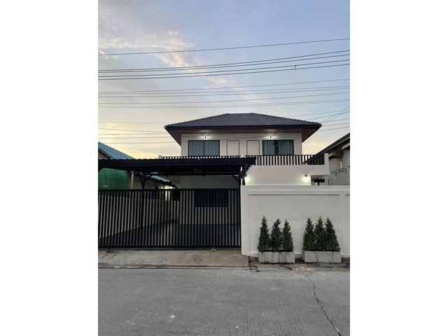 PT12 ขายบ้านเดี่ยว 2 ชั้น 59 ตรว. 4 ห้องนอน ซอยพหลโยธิน 48 แยก 17 แขวงอนุสาวรีย์ เขตบางเขน รีโนเวทใหม่พร้อม เฟอร์นิเจอร์