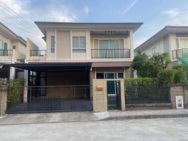 B20 ให้เช่า บ้านเดี่ยว ภัสสร เพรสทีจ พัฒนาการ Passorn Prestige  Pattanakarn  เฟอร์ครบ หันทางทิศเหนือ ใกล้สวน