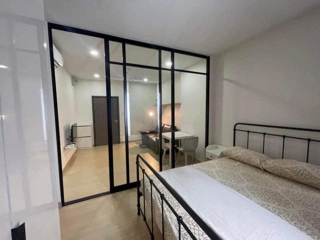 Supalai Loft Prajadhipok Wongwien Yai for rent 1 bedroom 1 bathroom 35 sqm rental 12,000 baht/month