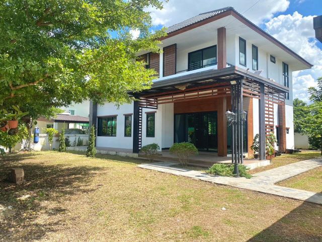 H617-Selling a 2 storey house, Pa Phai, San Sai, Chiang Mai