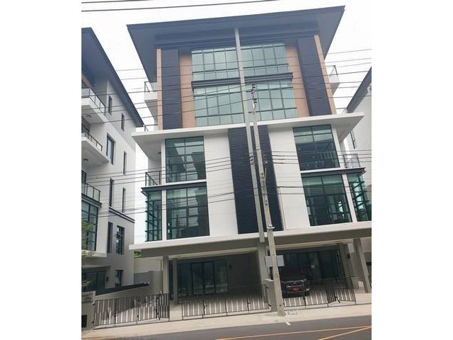 PT12 ให้เช่า โฮม ออฟฟิศ 5 ชั้น พรีเมี่ยมเพลส เกษตร-นวมินทร์ ลาดพร้าว มีลิฟท์ ใกล้เลียบด่วน เอกมัย-รามอินทรา หลัง อิสต์วิ