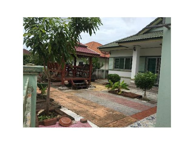 ขายบ้านเดี่ยวชั้นเดียว4ห้องนอน2ห้องน้ำ2ที่จอดรถ เนื้อที่88.2ตร.ว