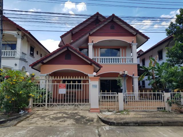 ขาย หรือเช่า บ้านเดี่ยว 2 ชั้น ขนาด 54 ตรว