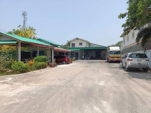 โรงงาน​ห้องเย็น​พร้อม​ห้องฟิตแข็ง​ราคา21ล้าน