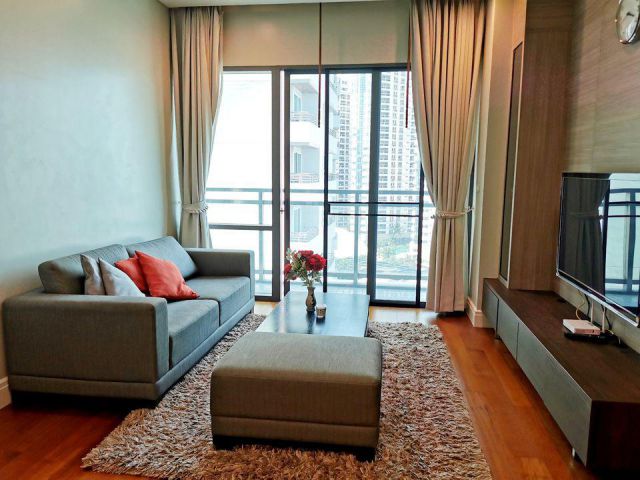 Bright Sukhumvit 24 for rent 2 bedrooms 2 bathrooms 88 sqm. rental 60,000 baht/month