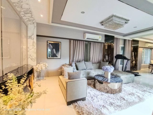 ขายบ้านติดถนนราชพฤกษ์ ใกล้โรงเรียนนานาชาติ Laddarom Elegance Ratchaphruk – Rattanathibet ที่ดิน 140 ตร.ว. พื้นที่ใช้สอย