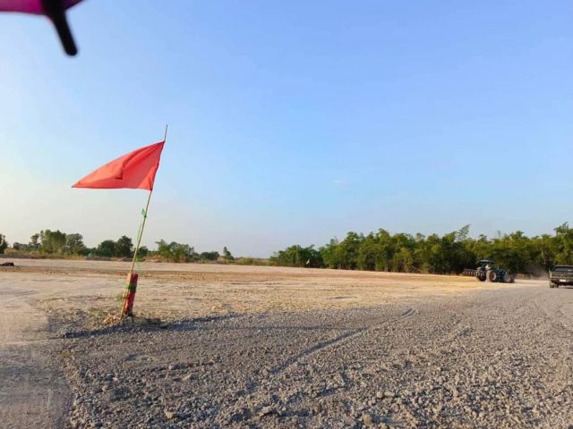 ที่ดินถมแล้วพานทอง