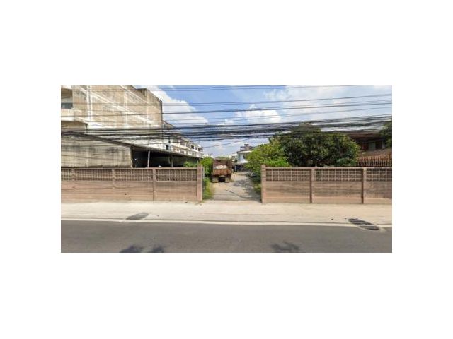 ด่วน! ขายบ้านพร้อมที่ดิน ในซอย ฝั่งตรงข้ามเดอะมอลล์งามวงศ์วาน