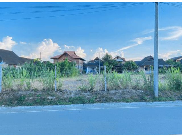 ขายที่ดินตำบลแม่เหียะติดถนนวิวดอยสุเทพถมดินเรียบร้อย