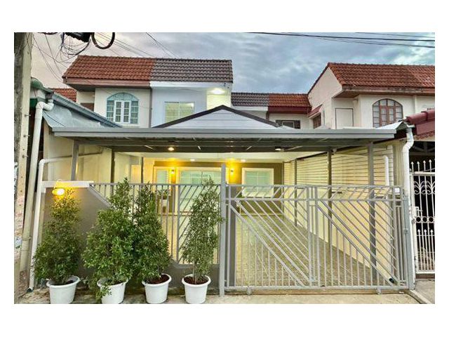 ขายบ้าน หมู่บ้าน บัวทอง2 ซอย15/6 โซนบางใหญ่ ติดรถไฟฟ้าสีม่วง เซ็นทรัลเวสต์เกต นนทบุรี โทร 09-5353-2414