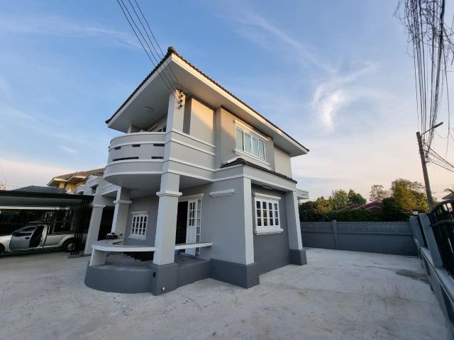 U1271 ให้เช่าบ้านเดี่ยว 2 ชั้น หมู่บ้านมณีรินทร์ ไทรม้า ท่าอิฐ รัตนาธิเบศร์ บ้านทำใหม่ทั้งหลัง พร้อมเฟอร์ในบ้าน ทำเลดีเด