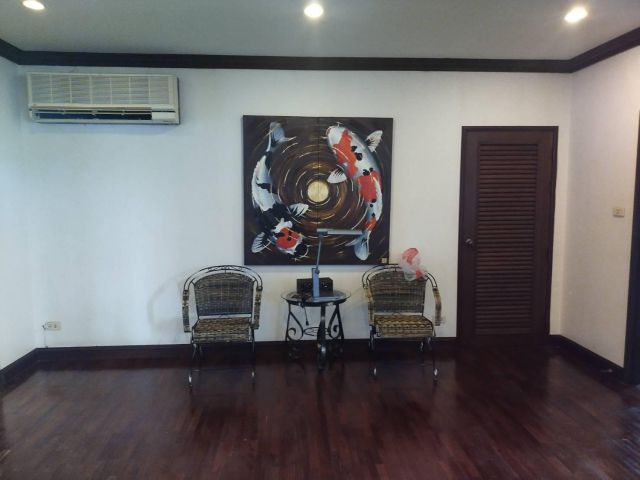 บ้านสนามกอฟล์รอยัลเลคไซด์ พิเศษ 7,000,000 บาท 363 ตรว