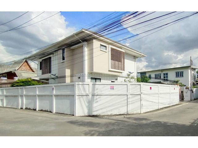 ขายบ้านสวย ทำเลดี ซอยเสนานิคม1 จตุจักร