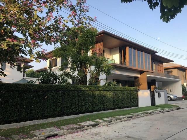 PT12 ขายบ้านเดี่ยว 2 ชั้น 150 ตรว. บุราสิริ พัฒนาการ Burasiri Pattanakarn Modern Luxury ด้วยหินอ่อนนำเข้าทั้งหลัง ตกแต่ง