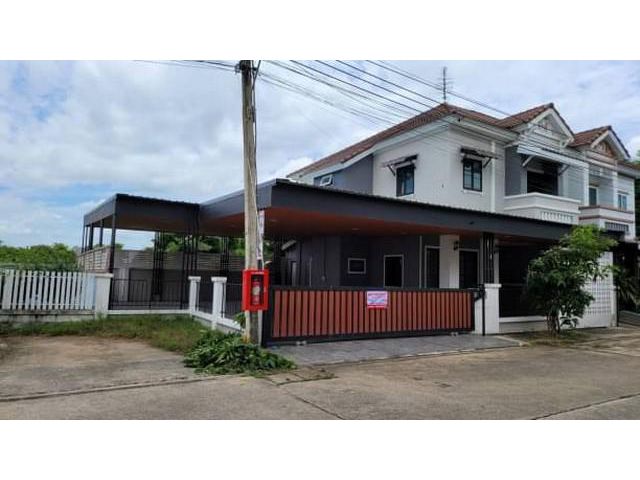 ขายบ้านปิยวรารมย์  รีโนเวทใหม่หมด ใกล้รถไฟสายสีม่วง ใกล้เซ็นทรัลเวสต์เกต บรรยากาศดี สงบมาก ปลอดภัย ถูกสุดในโครงการ