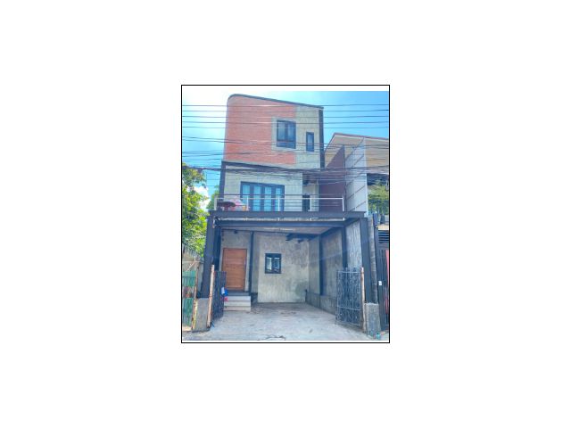 บ้าน ขาย ในอำเภอเมือง !!! •ราคา 3.5ล้าน •เนื้อที่ 10.4 ตรว