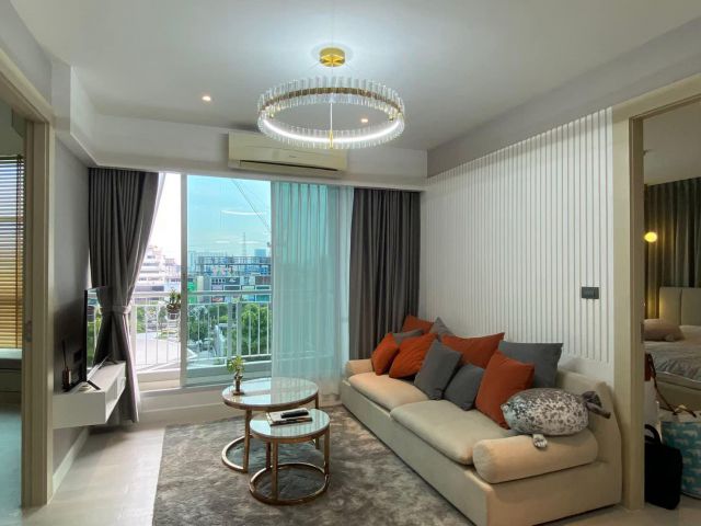 Rhythm Ratchada for rent 2 bedrooms 2 bathrooms 73 sqm. rental 30,000 baht/month