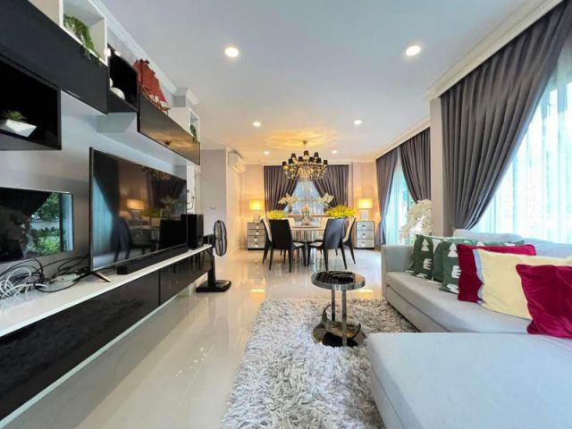 เช่าบ้านเดี่ยว 2 ชั้น หมู่บ้าน The city Ramintra ถนนกาจนภิเษก เขตสายไหม