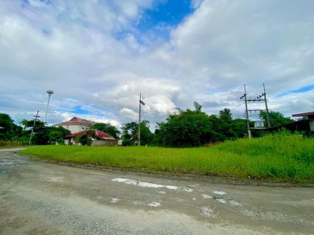 ขายที่ดินในหมู่บ้านภูฟ้าการ์เด้นโฮมบวกครกเหนือพร้อมโอน
