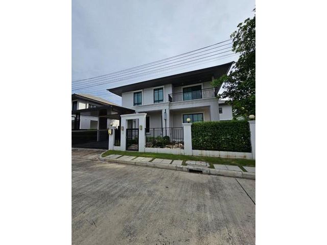 PT12 ขายบ้านเดี่ยว 2 ชั้น หลังมุม 81 ตรว. บ้านเดี่ยว เศรษฐสิริ พัฒนาการ Setthasiri Pattanakarn พร้อมสระว่ายน้ำ หน้าบ้านห