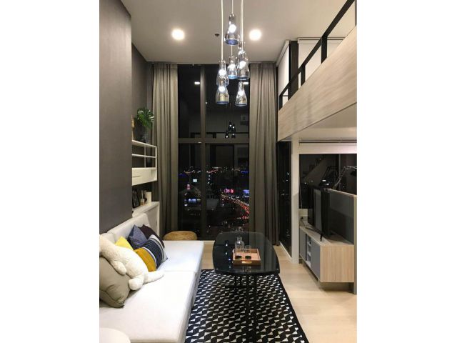 Chewathai Residence Asoke for rent duplex loft style 1 bedroom 1 bathroom 37 sqm. rental 24,000 baht/month