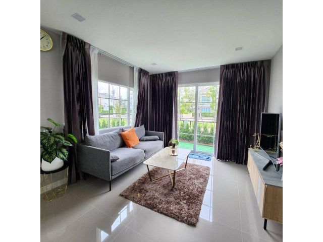 บ้านเดี่ยวให้เช่า เพรสทีจ ฟิวเจอร์ รังสิต ตกแต่งใหม่ทั้งหลัง