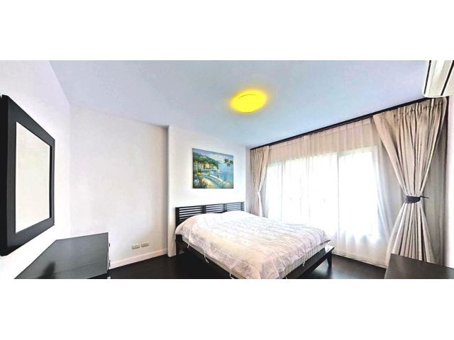 ขายคอนโดบ้านแสนดาว หัวหิน ริมทะเล ใจกลางเมือง ติด Intercontinental Residences