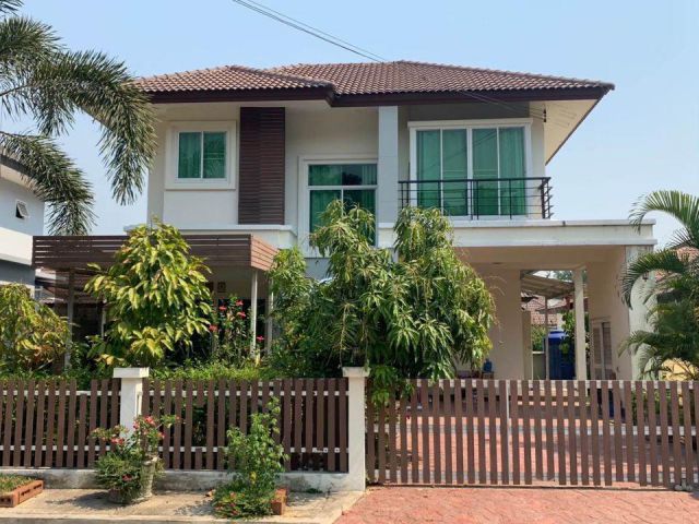 H587-For sale, 2-story house, Ton Pao, San Kamphaeng, Chiang Mai.