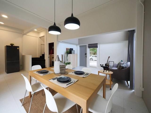 Town Home for sales ขายทาวน์โฮม3ชั้นหลังมุมย่านสุขุมวิท71 ปรีดี42 ใกล้แยกคลองตัน BTSพระโขนง ARLรามคำแหง
