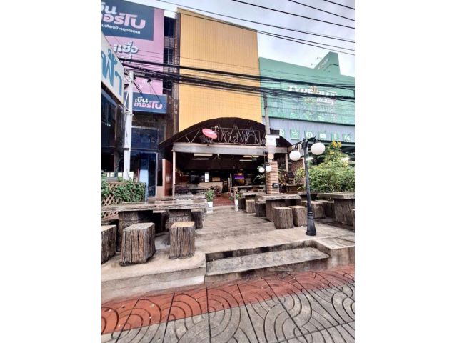 ขายอาคารพาณิชย์ 2 คูหา ทำเลดี-ริมถนนพหลโยธิน 0971456928