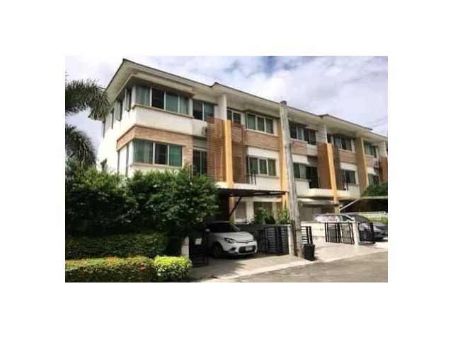 P142 ให้เช่า ทาวน์โฮม 3 ชั้น Town Plus ทาวพลัส ลาดพร้าว101 ห้องมุม ใกล้วัดบึงทองหลาง โรงพยาบาลลาดพร้าว เวชธานี ห้างเดอะม