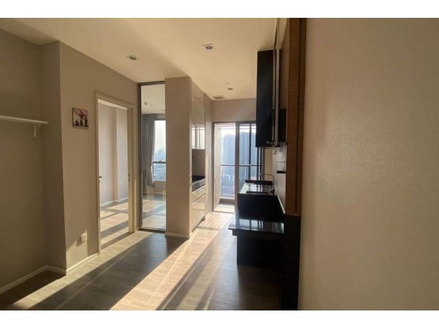 Code C20230500224....The Room Sathorn - St.Louis สำหรับขาย, 1 ห้องนอน, 1 ห้องน้ำ, ชั้นสูง, แต่งครบ, ราคาพิเศษ!!