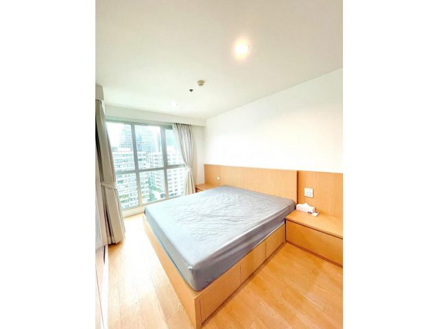 ขาย คอนโด Rhythm สาทร-นราธิวาส 38 ตรม. ชั้น 12A BTS ช่องนนทรี ห้องสวย พร้อมเข้าอยู่