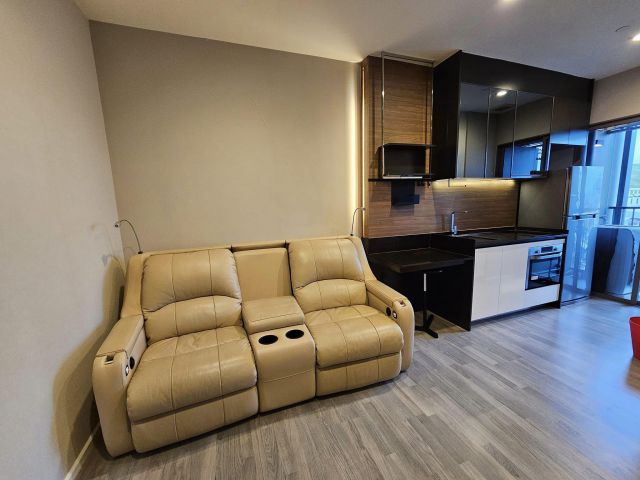 เช่า- The Room Sathorn-St.Louis / 1 ห้องนอน /35 ตรม./ชั้น 7 / เช่า 15,500