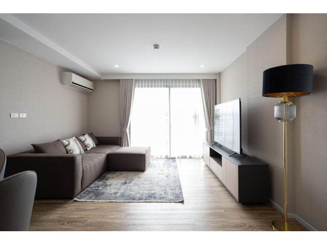 Blossom Sathorn Charoenrat for rent 2 bedrooms 2 bathrooms 75 sqm. rental 38,000 baht/month