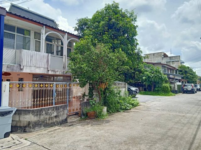 **ขายถูก** ด่วนหลุดจอง ขายที่ดินพร้อมบ้านสุขุมวิท 101/1 วชิรธรรมสาธิต ปุณณวิถี อุดมสุข 35 ตร.ว แปลงมุมสวย ทำเลดี ใกล้บีท