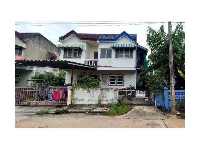 หมู่บ้านกลาโหม พุทธมณฑลสาย 5 ไร่ขิง ขายด่วน บ้านแฝด 2 ชั้น เนื้อที่ 24 ตร.ว ทำเลดี ราคาต่อรองได้