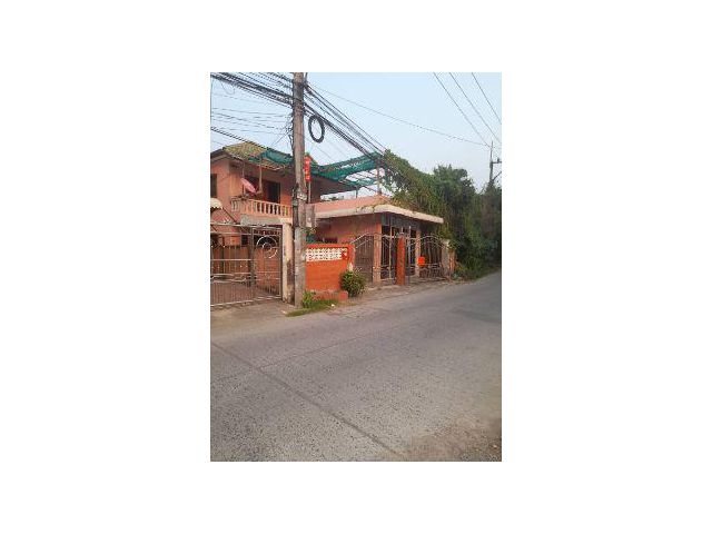 ขาย บ้านเดี่ยว 
~ TP-T 0073
~ คลองหนึ่ง ธัญบุรี ปทุมธานี 160 ตรม. 49 ตร.วา ~ แหล่งชุมชน
~ โรงเรียน โรงพยาบาล สถานที่ราชการ สะดวกมาาาาาก